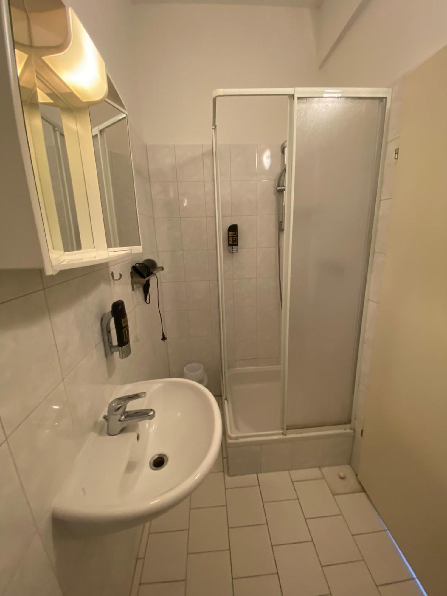 Pension Lizzi Vienne Extérieur photo