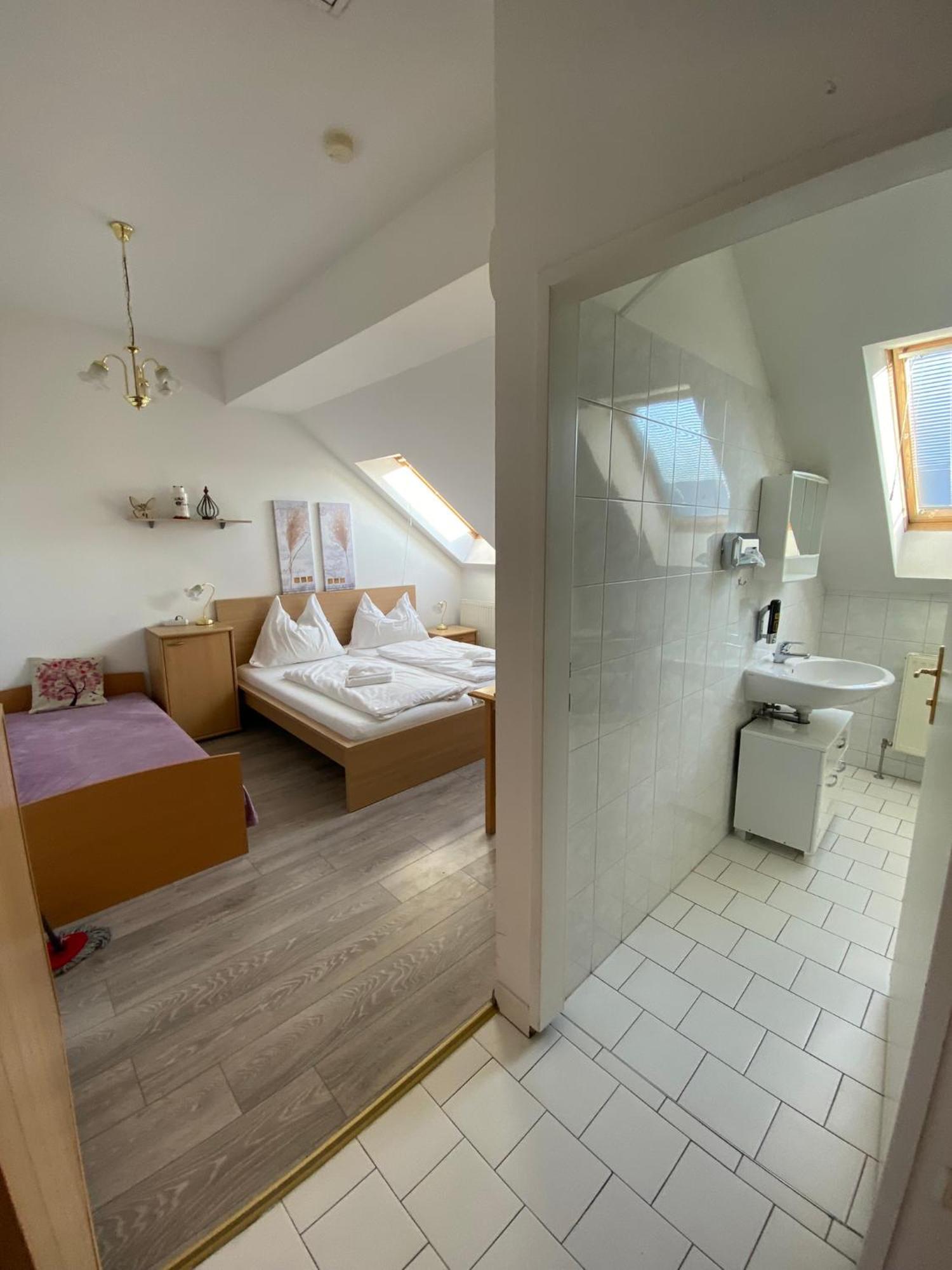 Pension Lizzi Vienne Extérieur photo